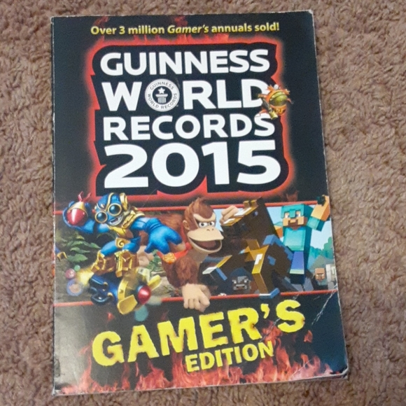 2015 Guinness world records gamer edition book - Picture 1 of 7